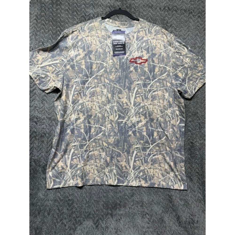 Chevrolet Racing Mens Camo Graphic T-Shirt XXL NWT Bowtie 2026  0696
